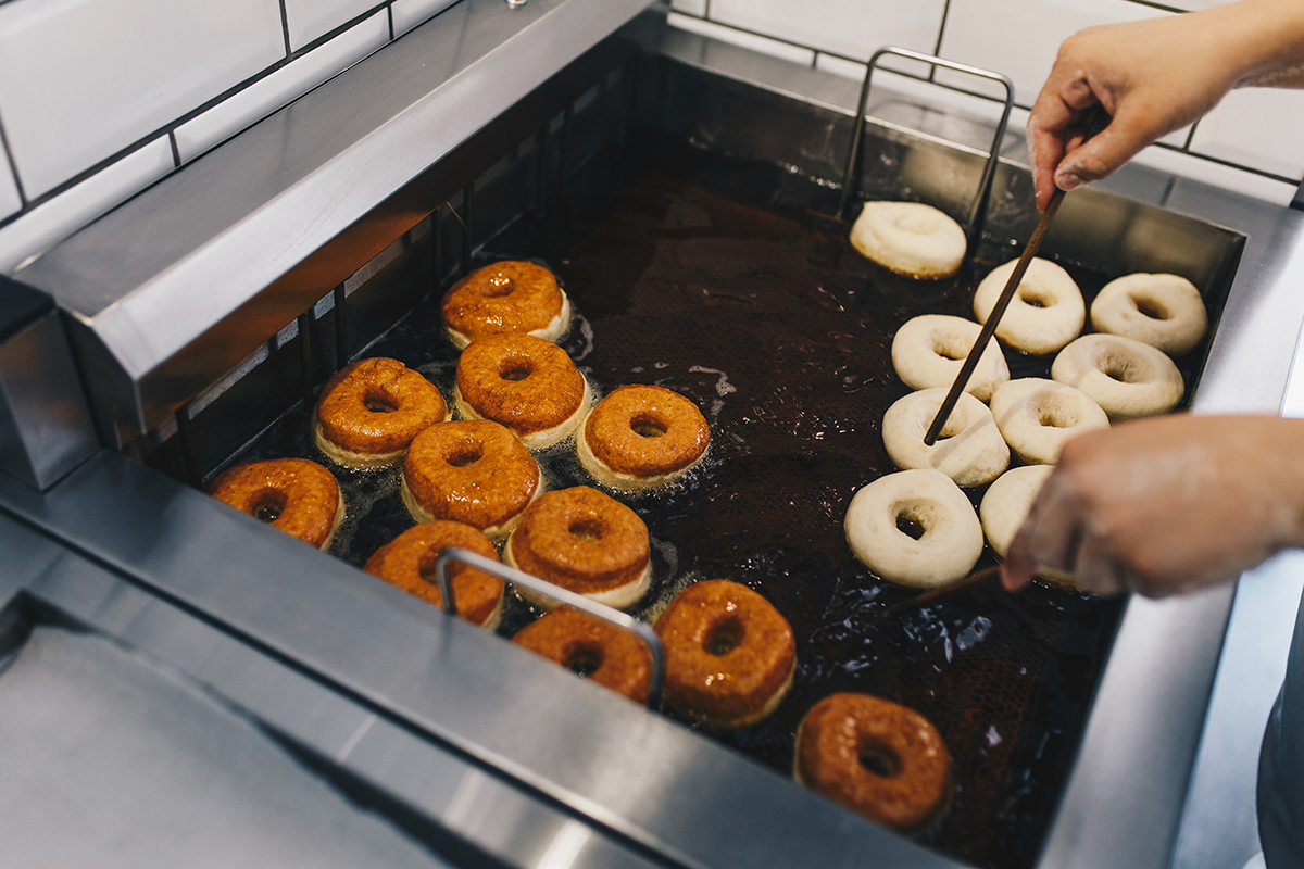 Basic Fried Donuts