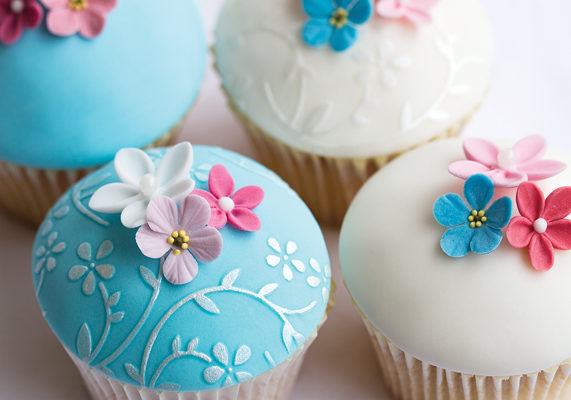 Wedding cupcakes 01062015new
