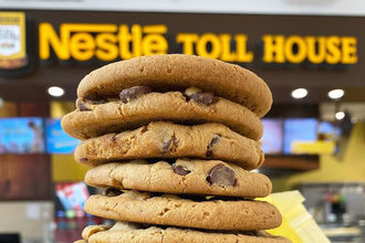 Nestletollhouse stackofcookies