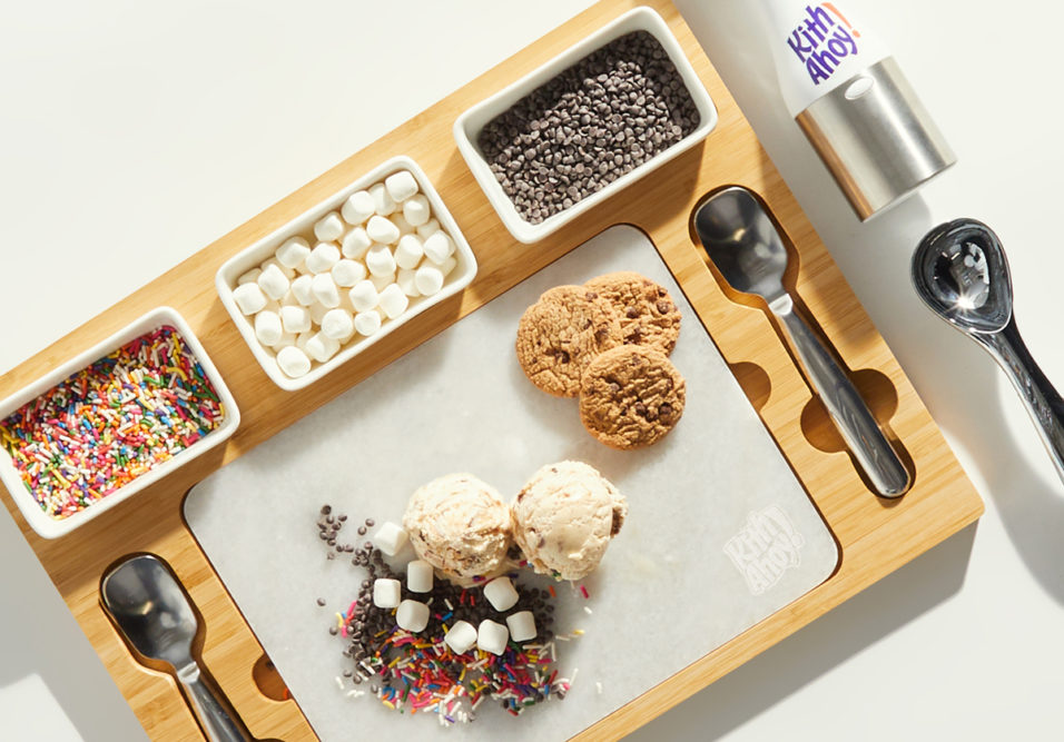 Celebrate your success by handing out these custom Mini Ice Cream Scoo