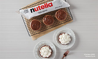 Bake Trends_330x200_Nutella 7.22.jpg